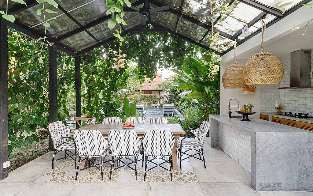 Transform Your Outdoor With Plants